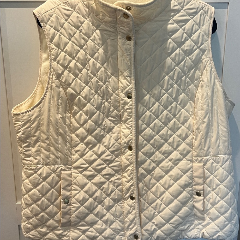 Talbots Plus Womens Quilted Vest in Ivory  Size 2X